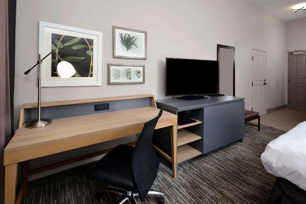 Country Inn & Suites by Radisson, Asheville West (Biltmore Estate), NC image 5